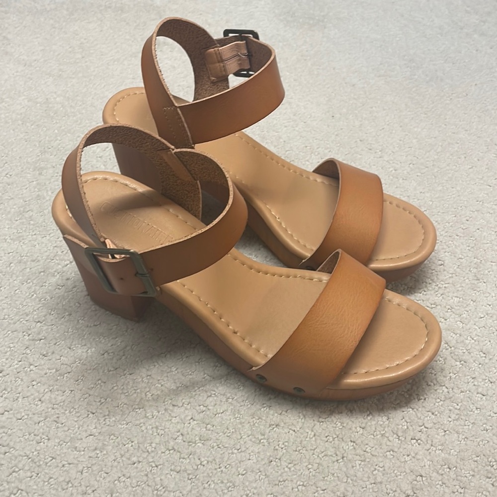 Brown heels!